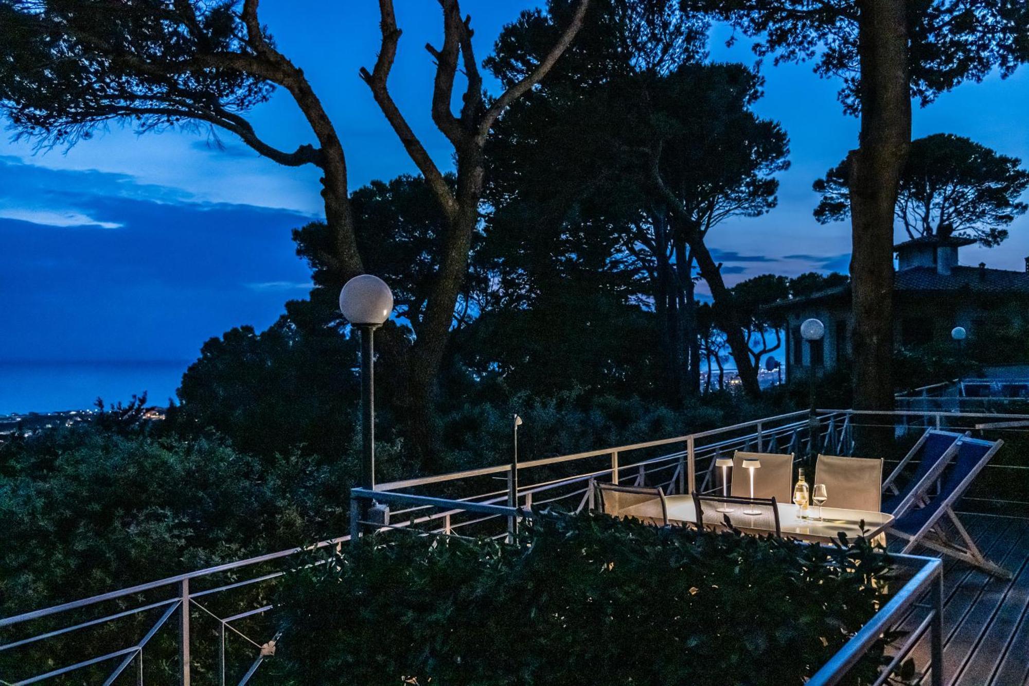 Appartamento Montenero Vista Mare Ліворно Екстер'єр фото